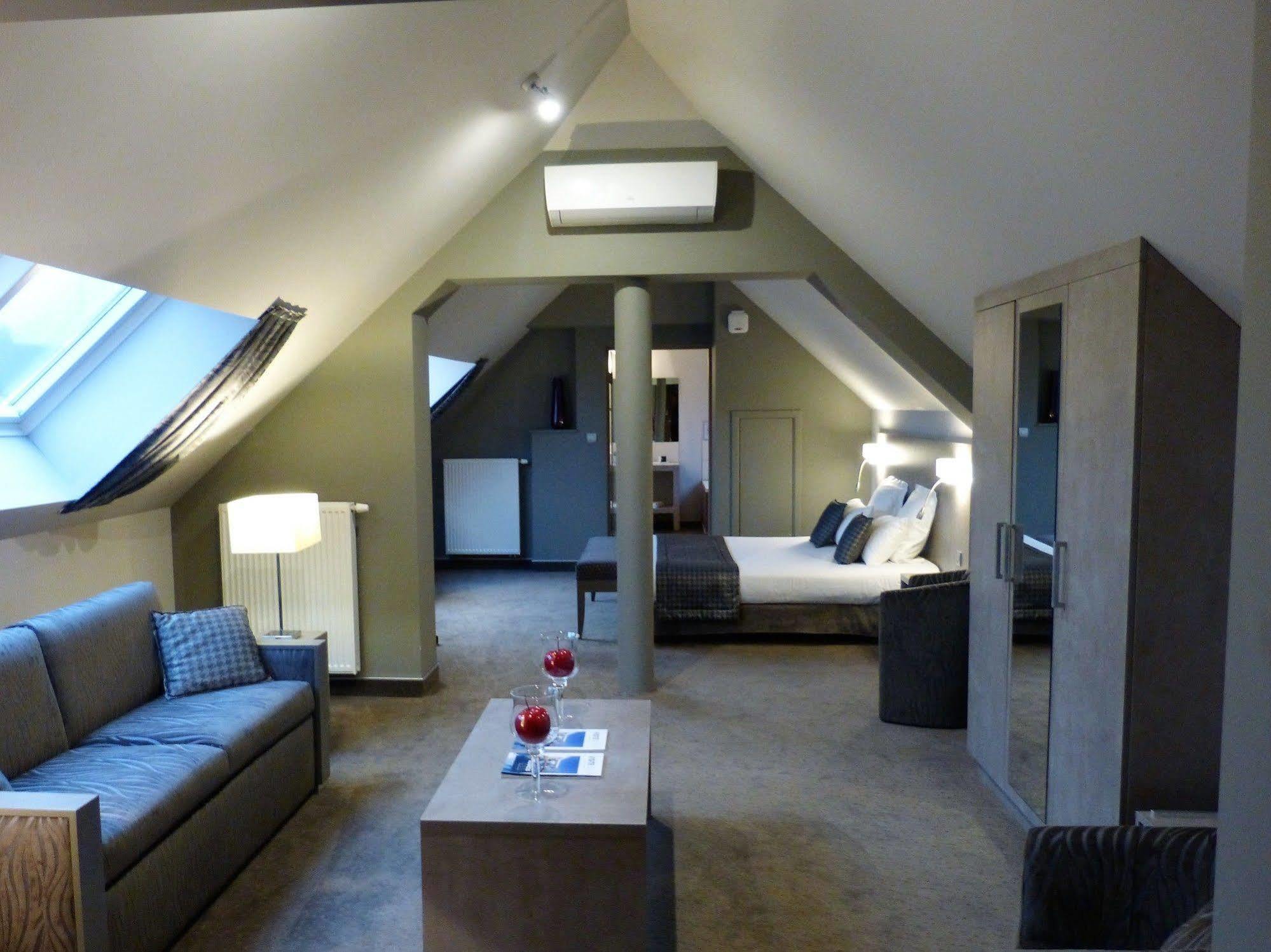 Hotel Saint Daniel Péruwelz Kültér fotó
